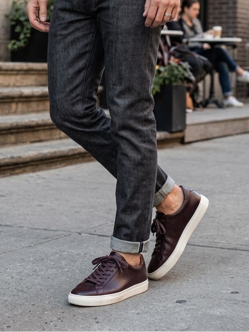 Reiss Finley low-top trainers Oxblood color
